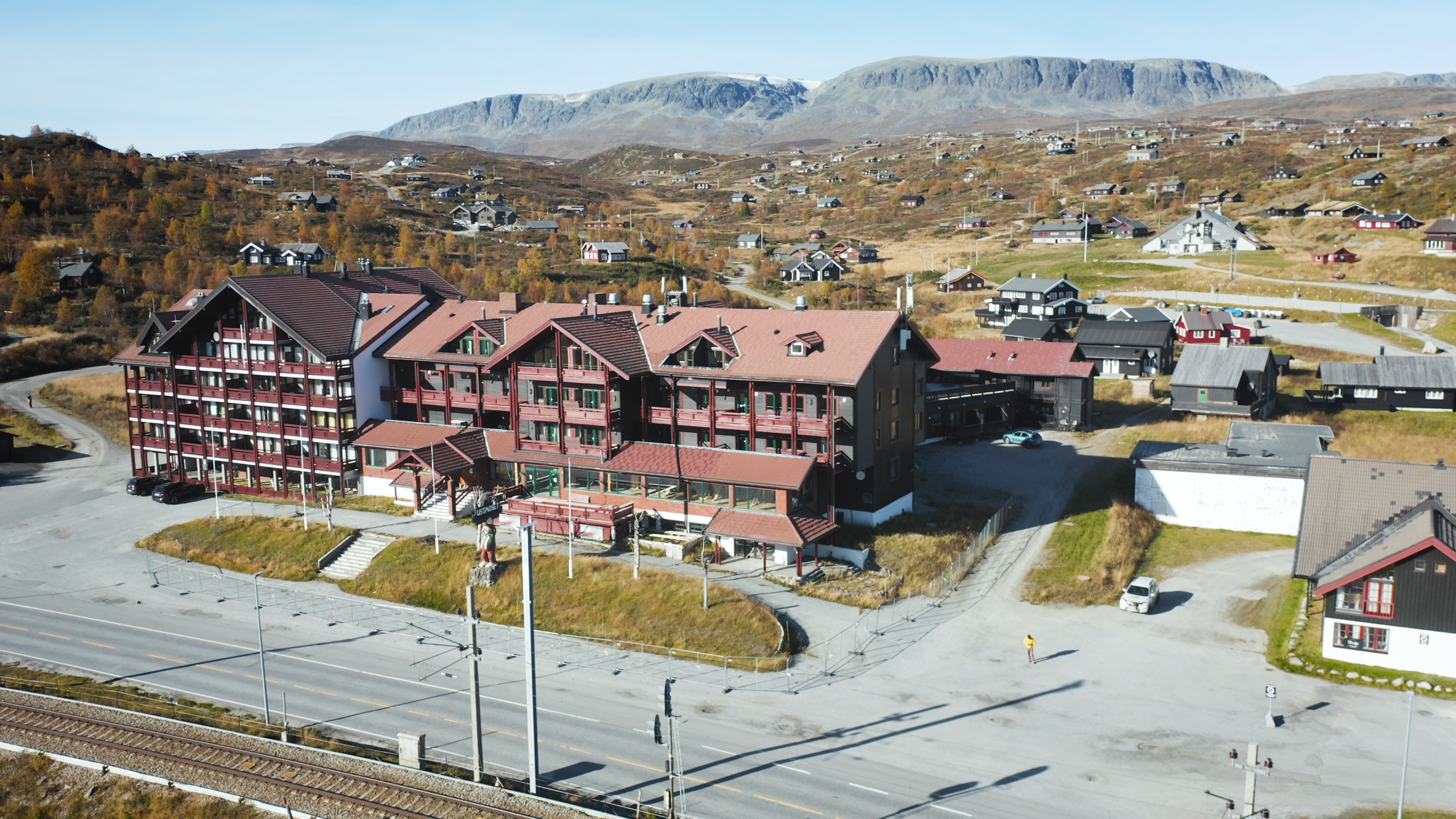 Ustaoset Høyfjellsleiligheter med Hallingskarvet i bakgrunnen